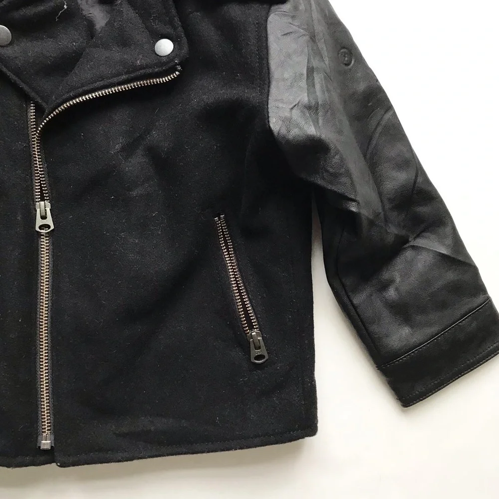 BABygap black motto mix jacket VGUC - button mark on sleeve 4T